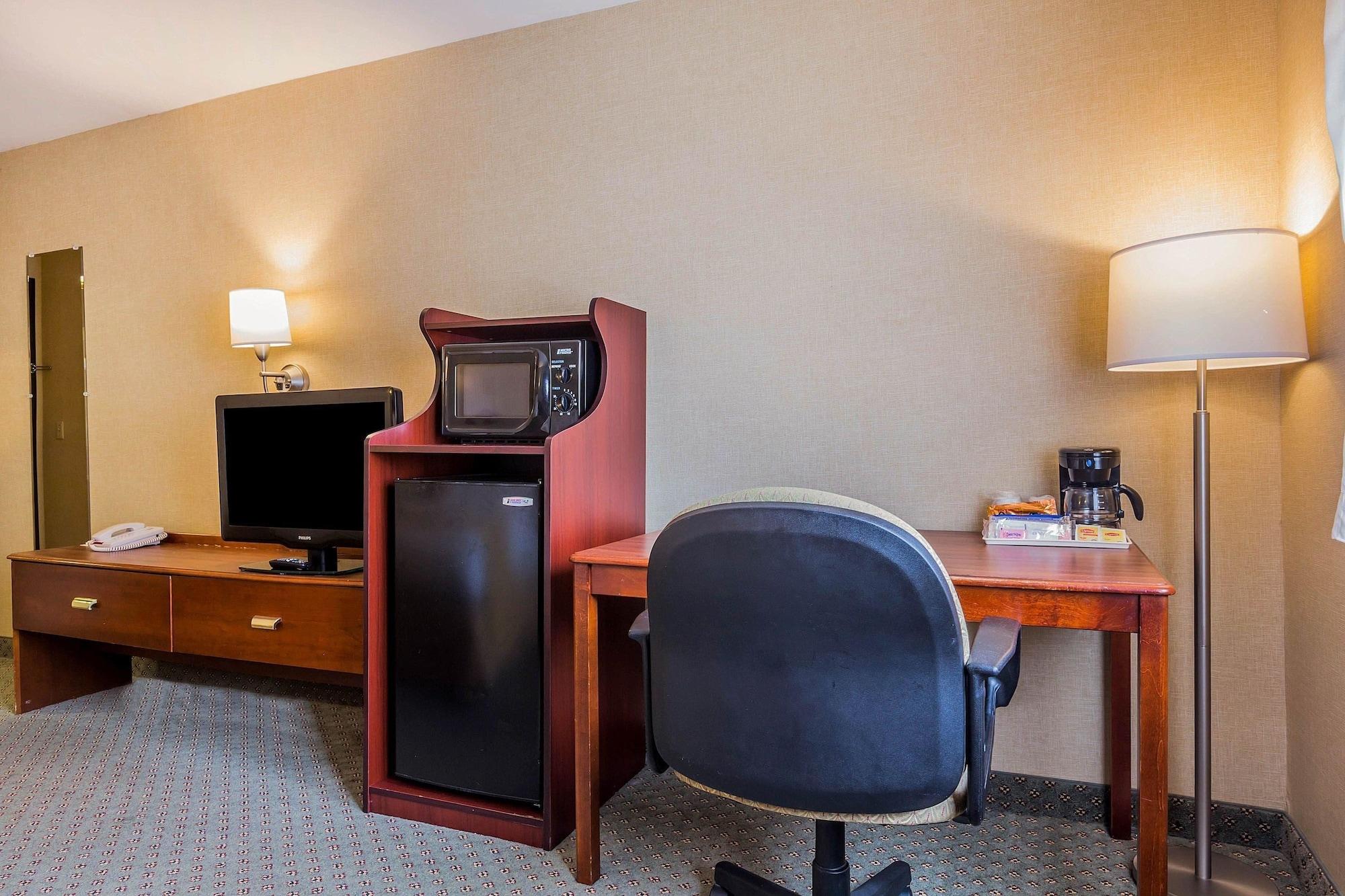 Quality Inn Hyde Park - Poughkeepsie North Eksteriør billede