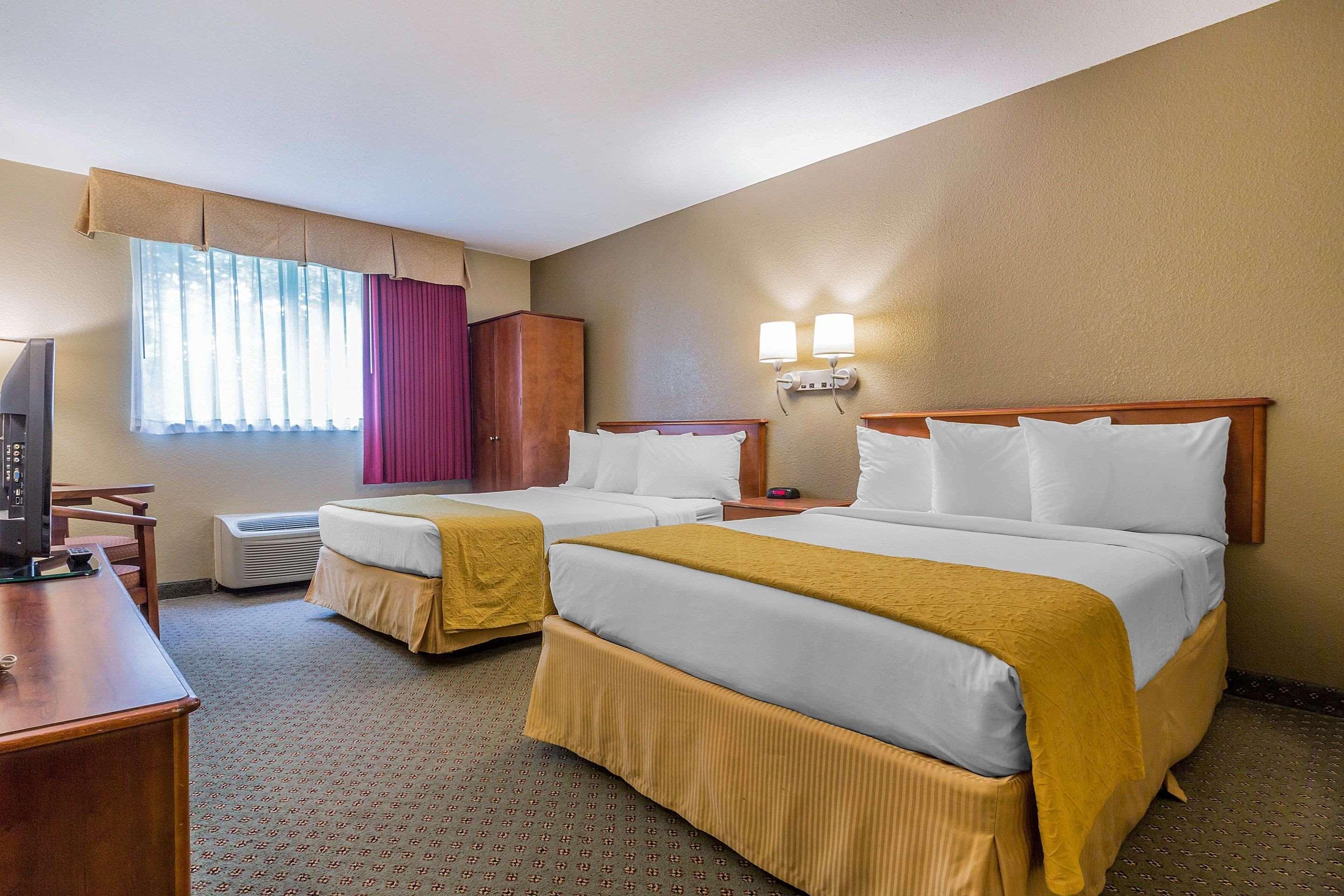 Quality Inn Hyde Park - Poughkeepsie North Eksteriør billede