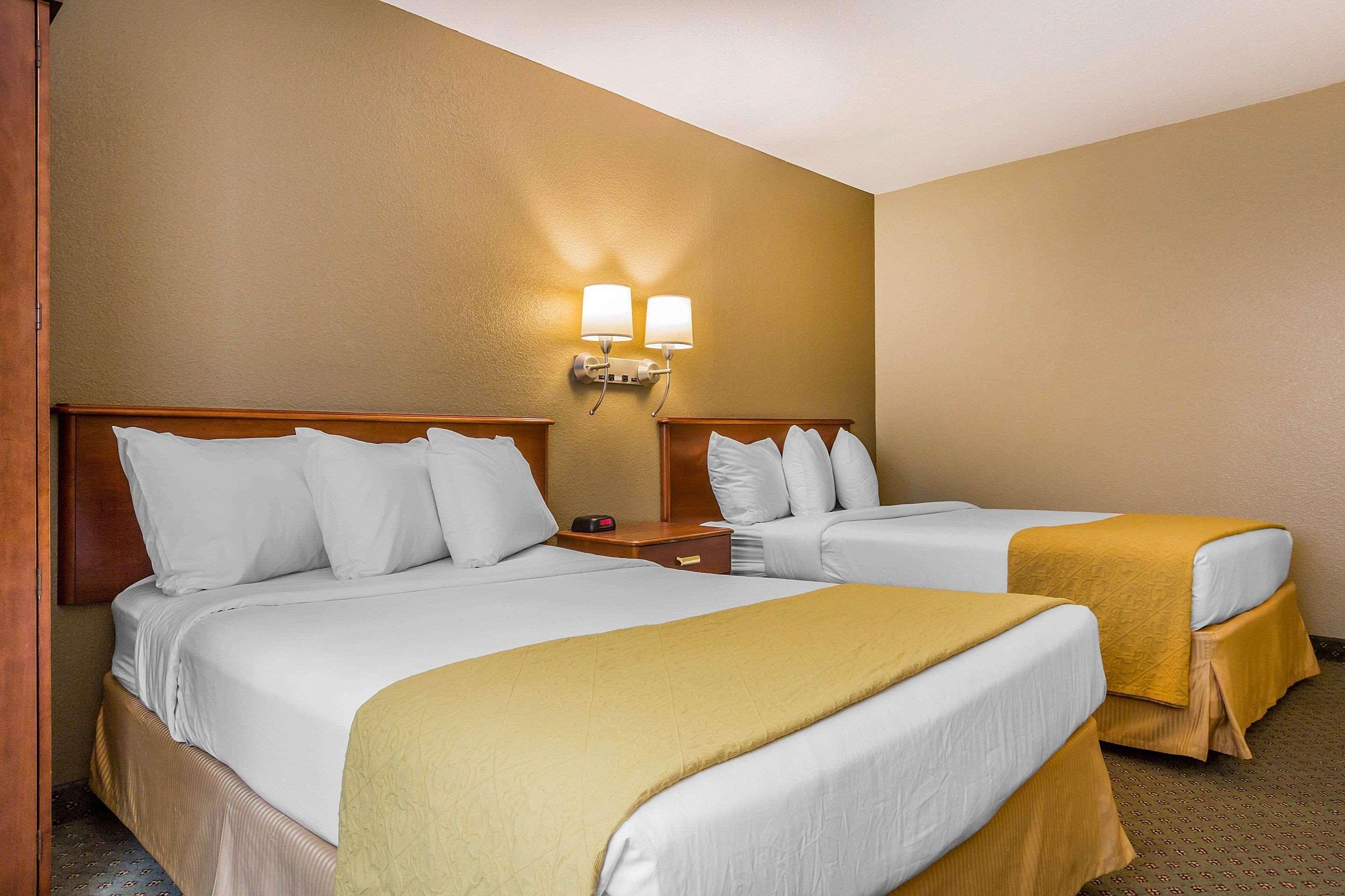 Quality Inn Hyde Park - Poughkeepsie North Eksteriør billede