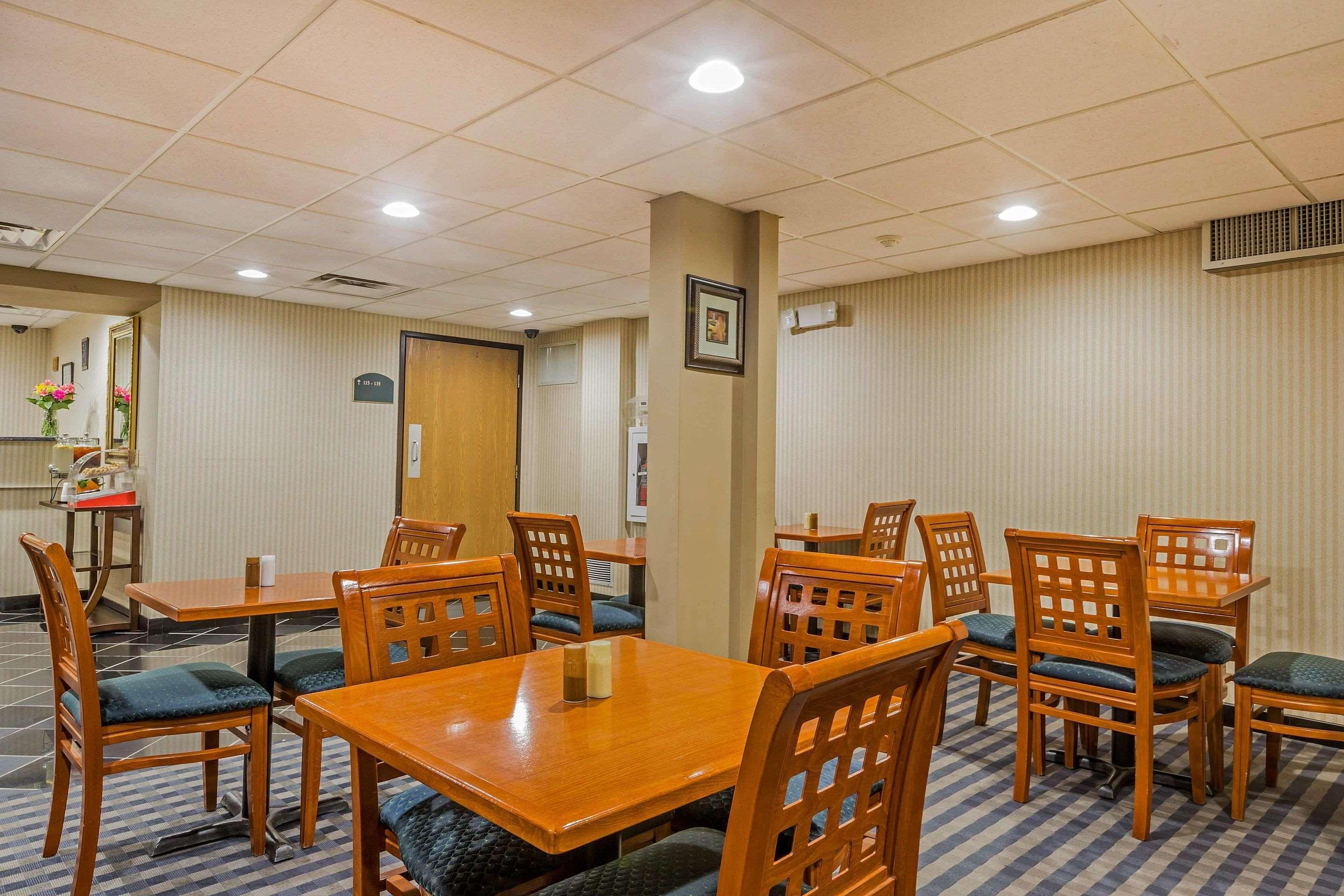 Quality Inn Hyde Park - Poughkeepsie North Eksteriør billede