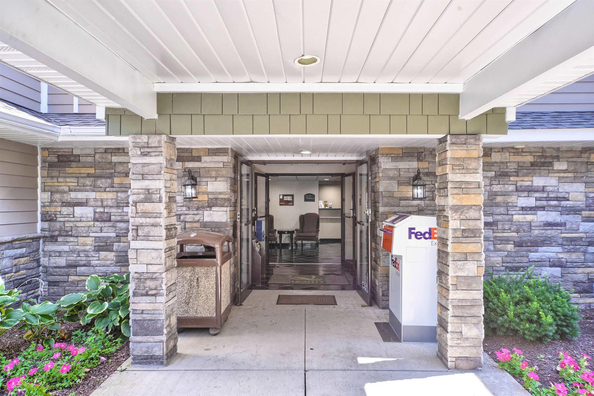 Quality Inn Hyde Park - Poughkeepsie North Eksteriør billede